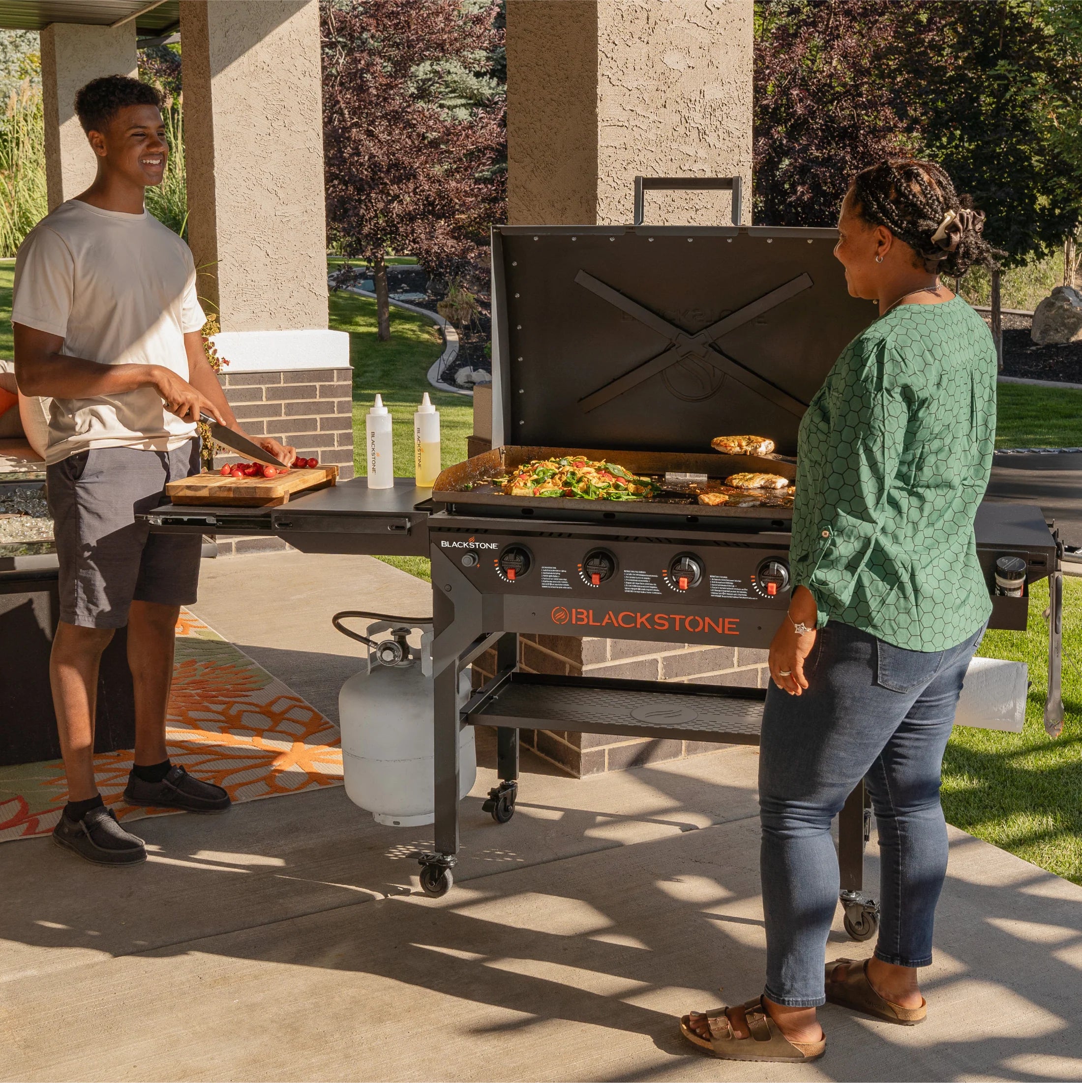 Iron Forged 36" Griddle with Hood + FREE BAR Kit